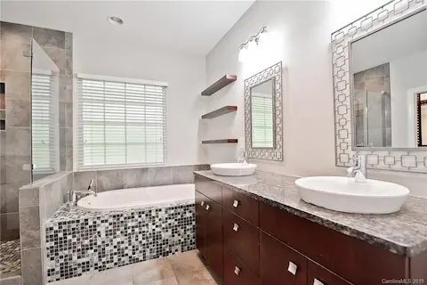Updated Master Bathroom