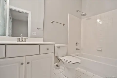 Full Bathroom Connected to Bedroom #2