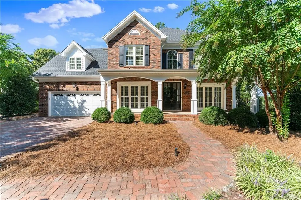 8808 Taybrook Drive, Huntersville, NC