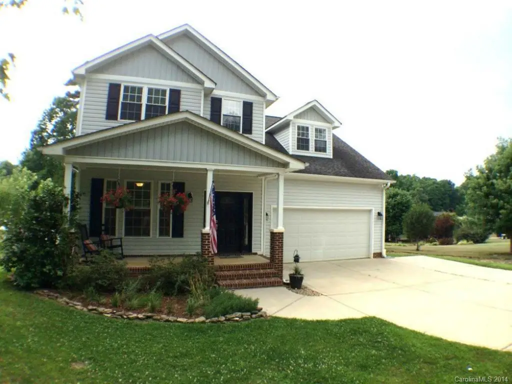 3673 Lake Bluff Drive, Sherrills Ford, NC