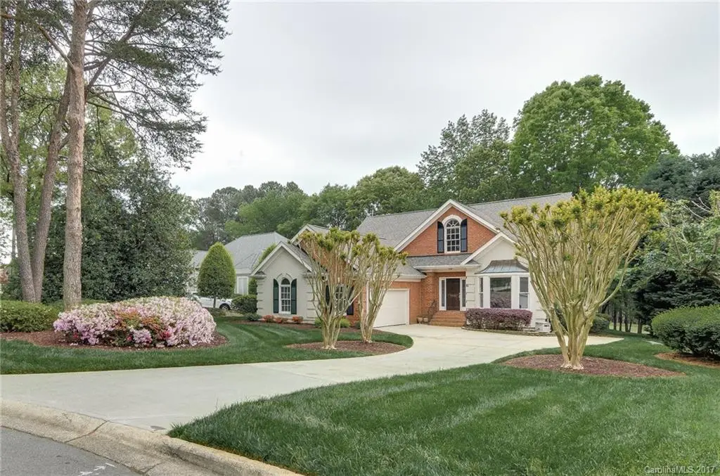 17112 Niblick Lane, Cornelius, NC