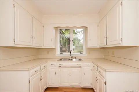 Basement kitchen which makes this area perfect for lake entertaining or as a second living quarters.