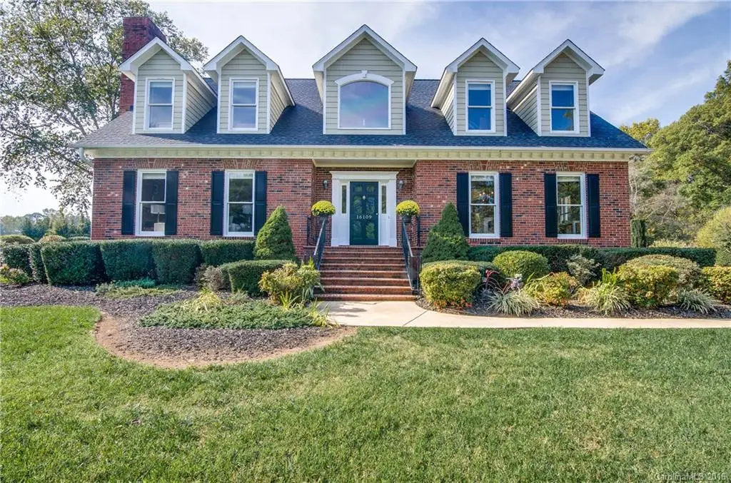16109 Henry Lane, Huntersville, NC