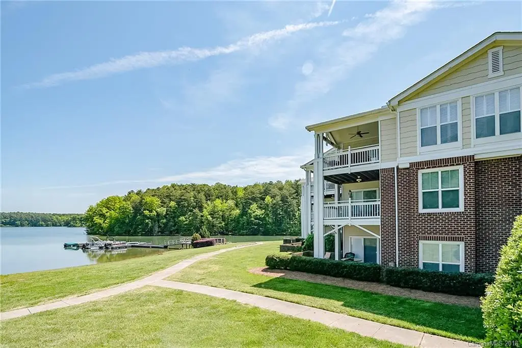 860 Jetton Street #57, Davidson, NC