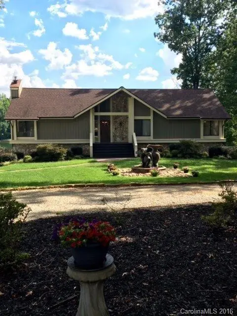 111 Misty Cove Lane, Mooresville, NC
