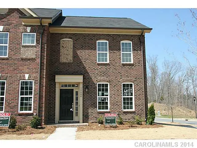 15804 Sharon Dale Drive #19, Davidson, NC