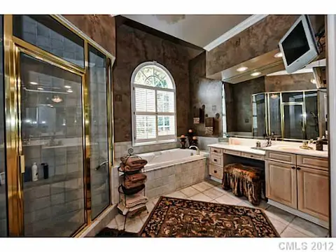 Bathroom - Master Bath