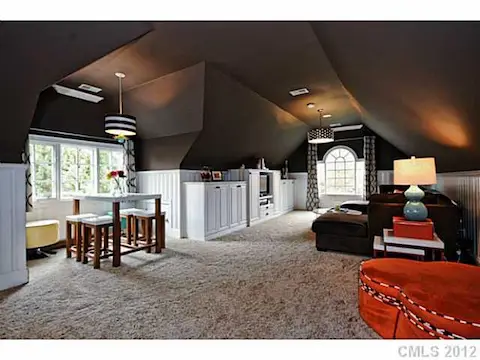 Bonus Room