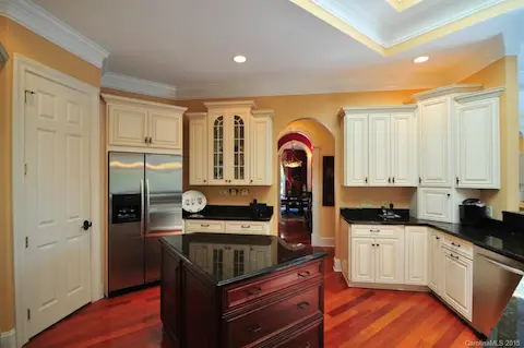 Chef Kitchen w/ top of the line S/S Appliances & Dynasty Cabinets!
