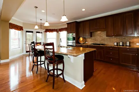 Open Kitchen