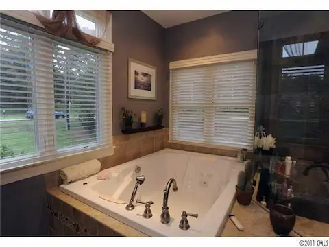 Bathroom - Master Bath