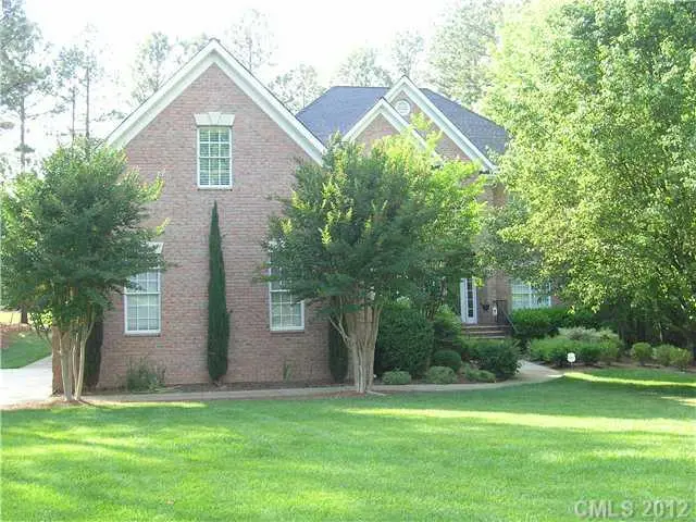 352 Bay Harbour Road, Mooresville, NC