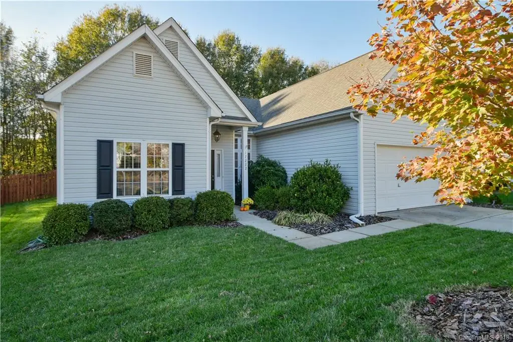 17222 Commons Crossing Drive, Charlotte, NC