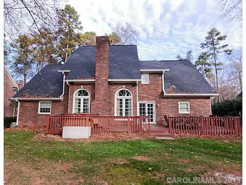 Exterior Back