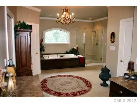Bathroom - Master Bath - Fantastic designer master suite spa bath, extensive dual vanities, whirlpool tub, shower, and a huge walk in closet
