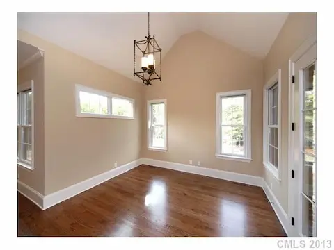 Den - Keeping Room