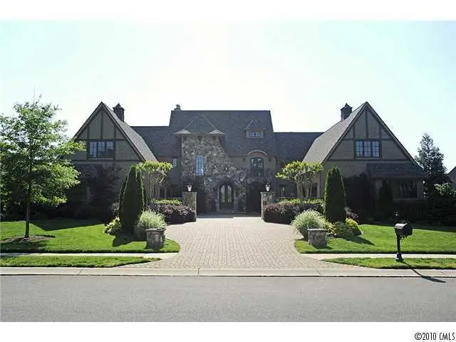 404 Oakmont Lane, Waxhaw, NC