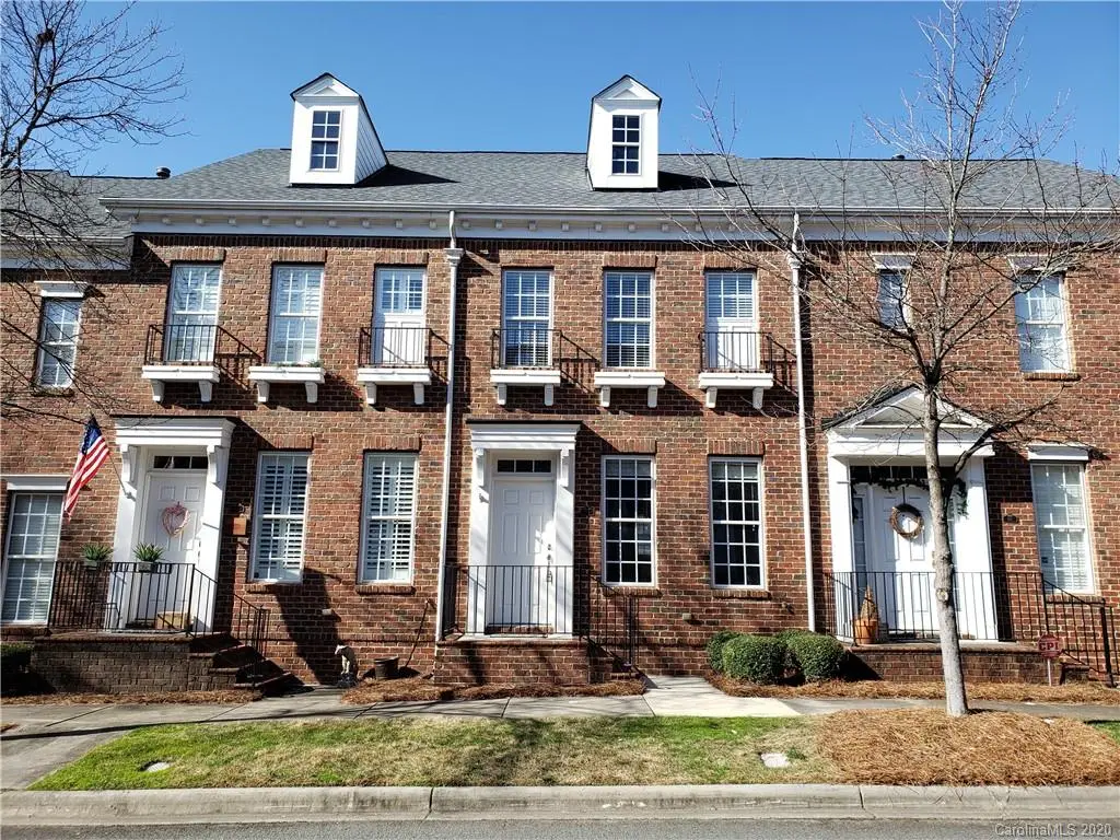 623 Old Meeting Way, Davidson, NC