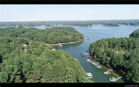Tranquil cove that opens to the main chanel