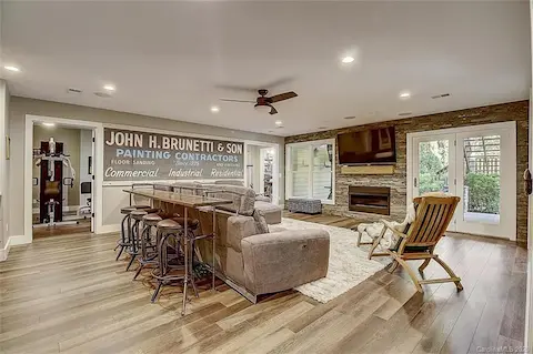 First Class Lake level Family room and theater room!