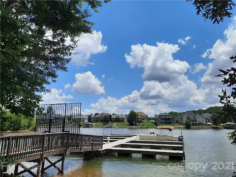 Community day docks