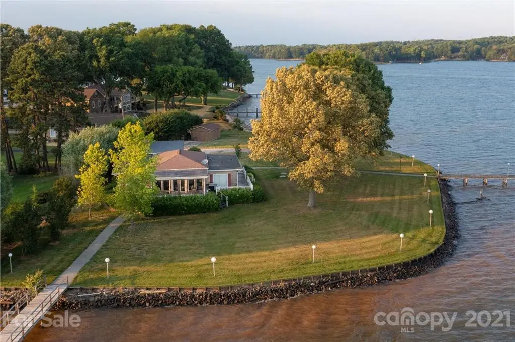 3757 Waterview Lane, Terrell, NC