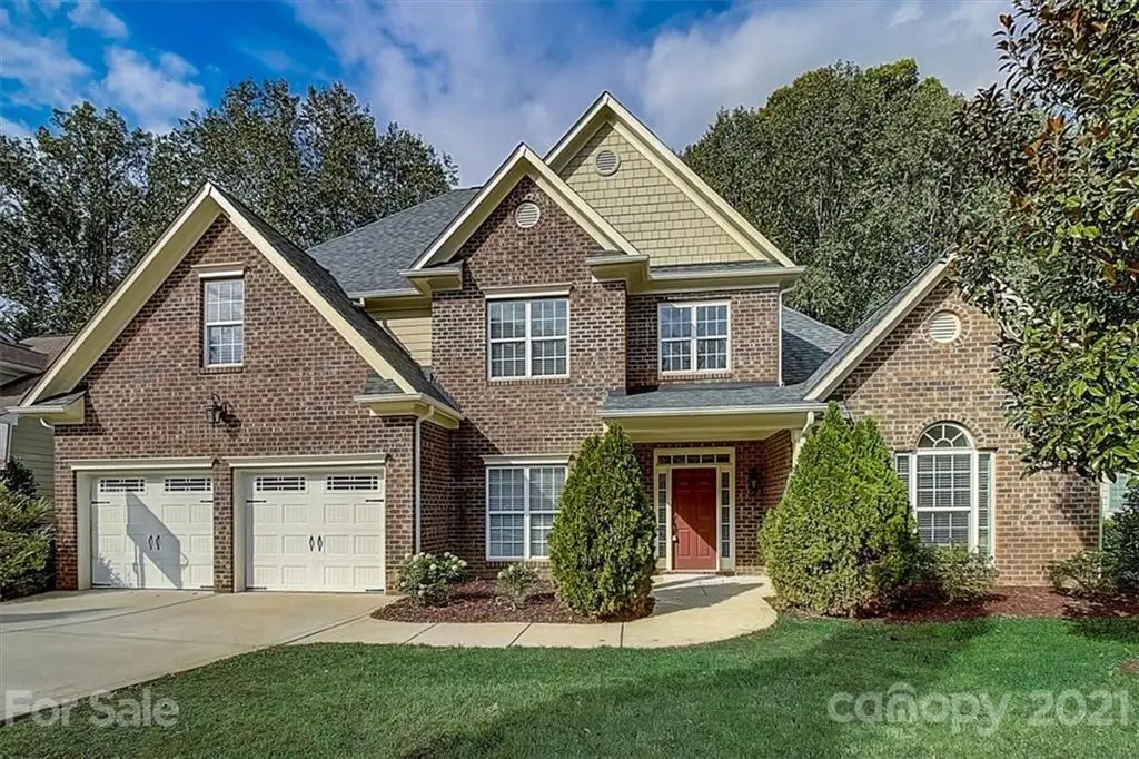 20115 Coachmans Wood Lane, Cornelius, NC