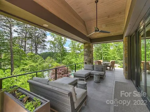 Living Porch Loggia