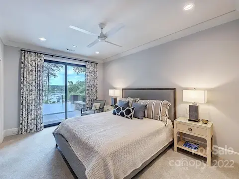 Lakefront Guest Retreat 3