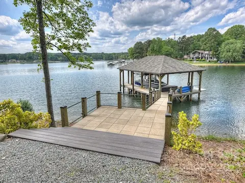 Fixed Pier and Dock
