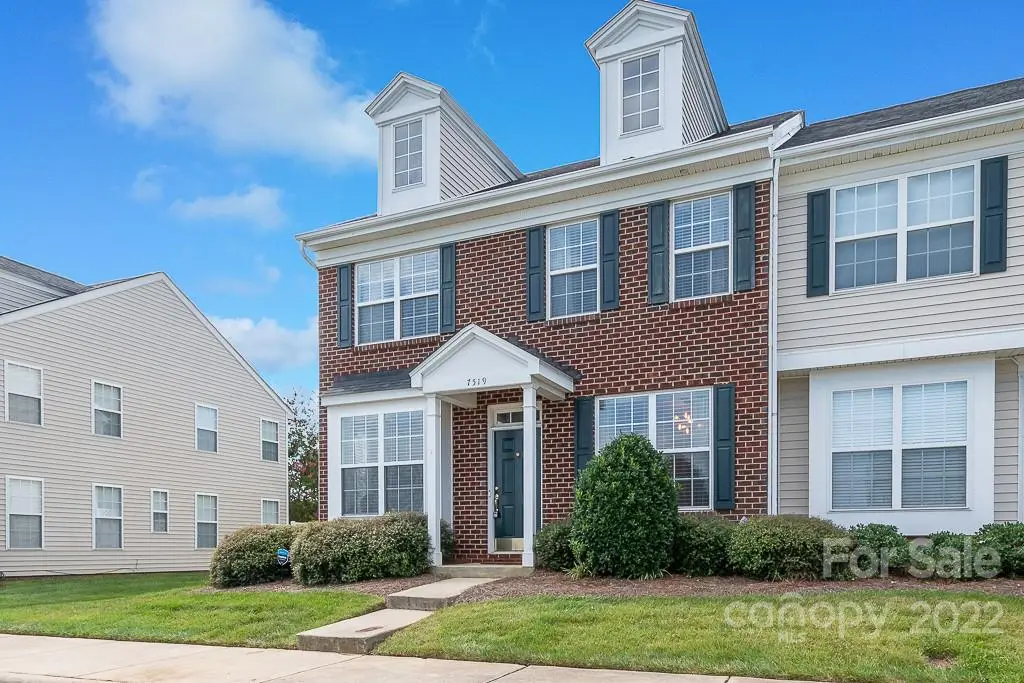 7519 Bluff Point Lane, Denver, NC