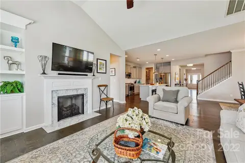 Great room opens to hallway.