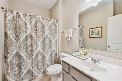 Downstairs full bath.