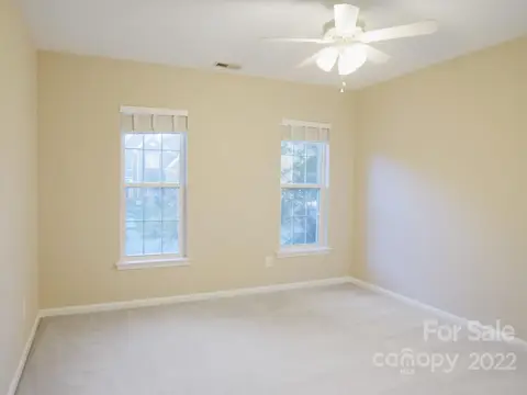 Plentiful sunlight in third bedroom!