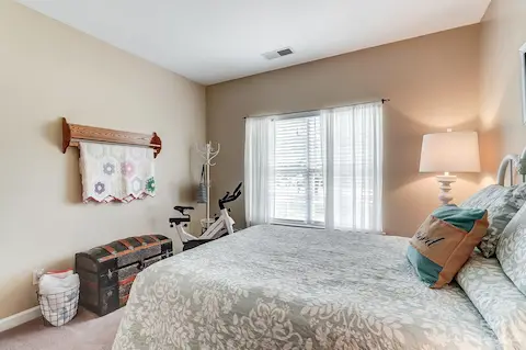 Guest room on Main floor