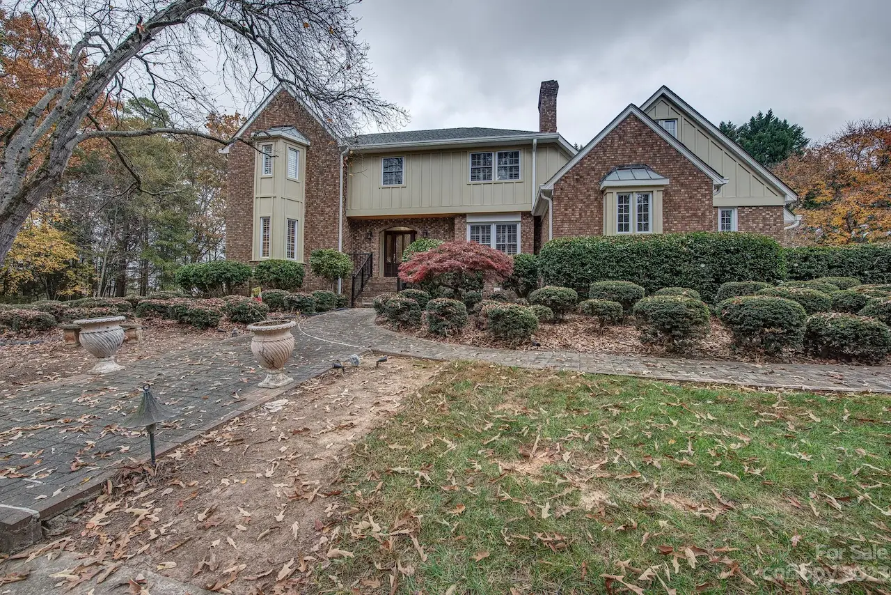 216 Weathers Drive, Stanley, NC