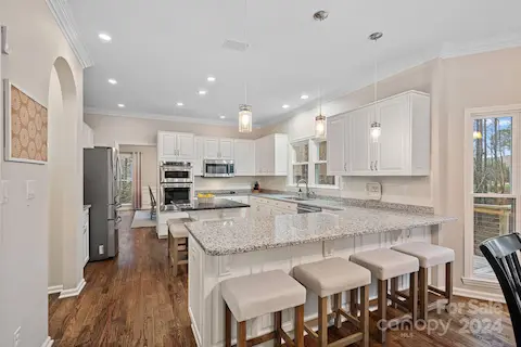 Breakfast Bar