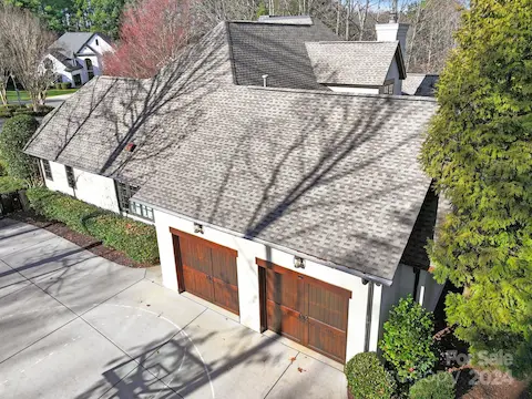 Over sized 2 car garage