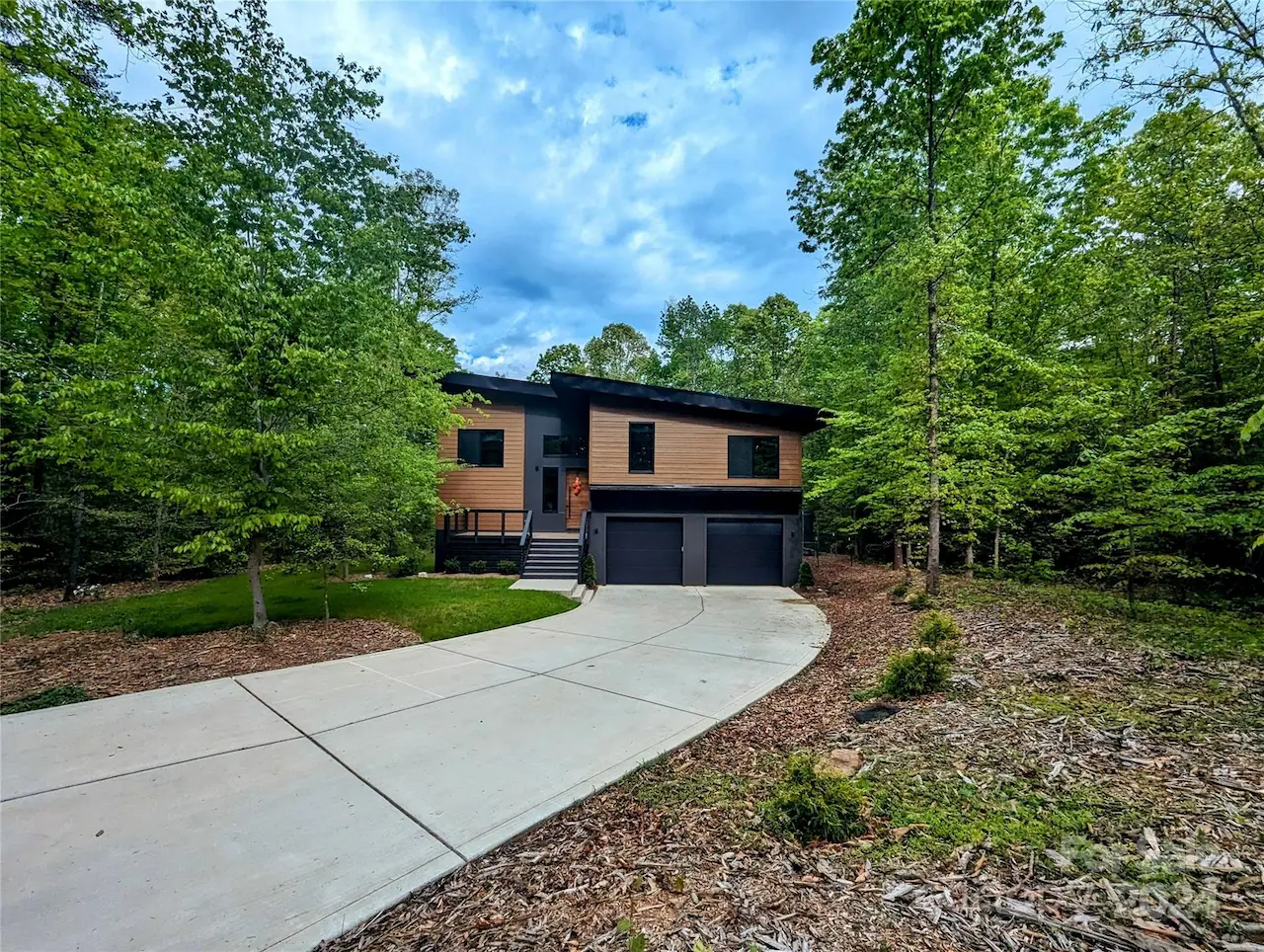 4248 Henry Dellinger Road, Maiden, NC
