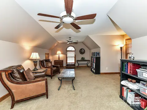 BR 4/Bonus Room on second level connects to private full bath