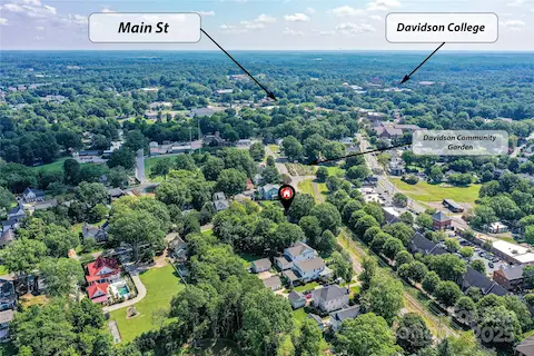 Conveniently located within a couple blocks of Main Street, Davidson College and the Davidson Community Garden