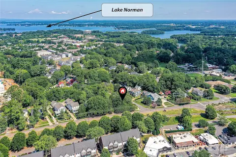 Close proximity to Lake Norman