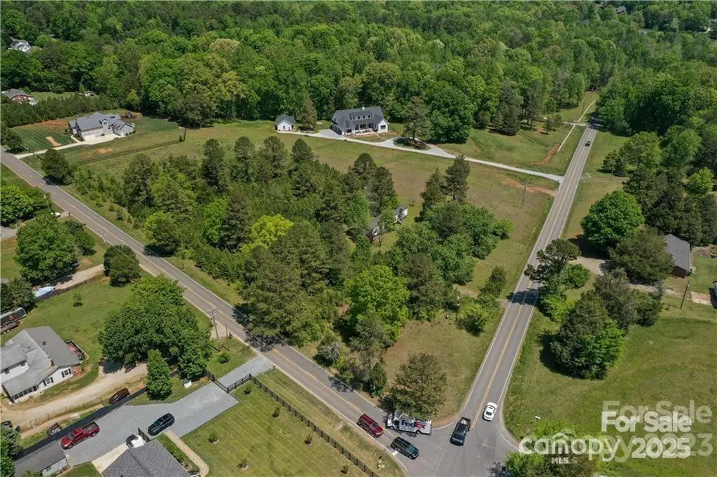 15615 Rocky River Road E, Davidson, NC