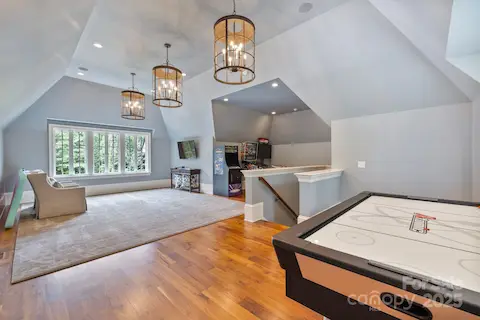 Upper Level Pool House