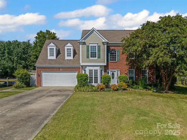 5899 Crimson Oak Court, Harrisburg, NC