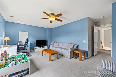 Bonus Room/Bedroom #5