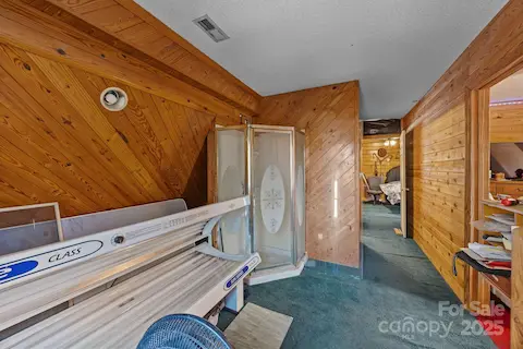 3178 Foxford Upstairs Loft