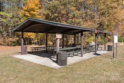 Camp TN Spencer Park amenities