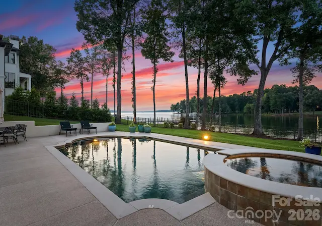 124 Lightship Drive, Mooresville, NC