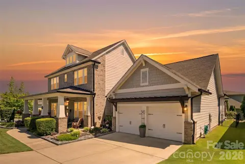 3 car garage spaces